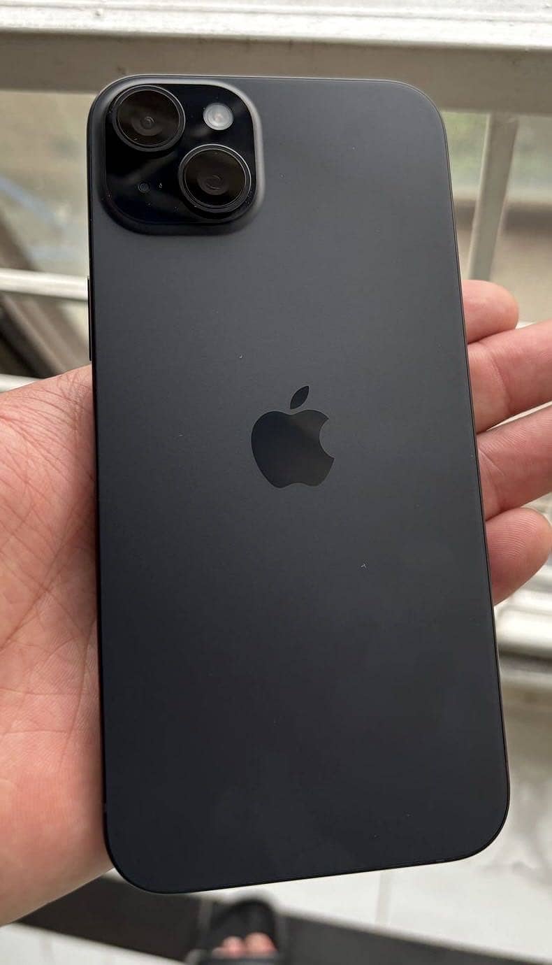 Iphone 15 plus | 128Gb | 100% Health | 10/10 | apple official warranty 1