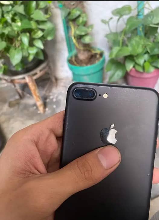 Apple iPhone 7 Plus Contect On 0328 9461 308 0