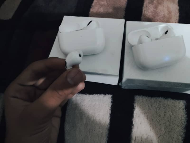 (2 pieces )Air buds / Air Pod pro 2 for sale 9