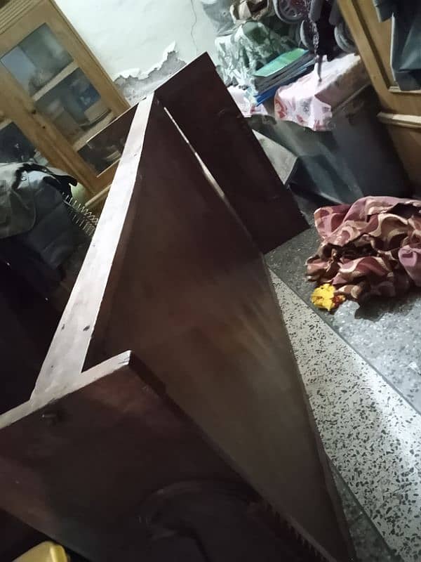 Pure wood good guality single bad only no damage solid dayar lakri ka 2