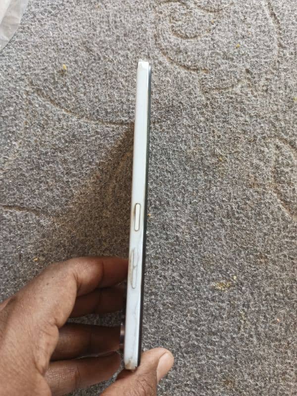 tecno camon 19 6/128 for sele 3