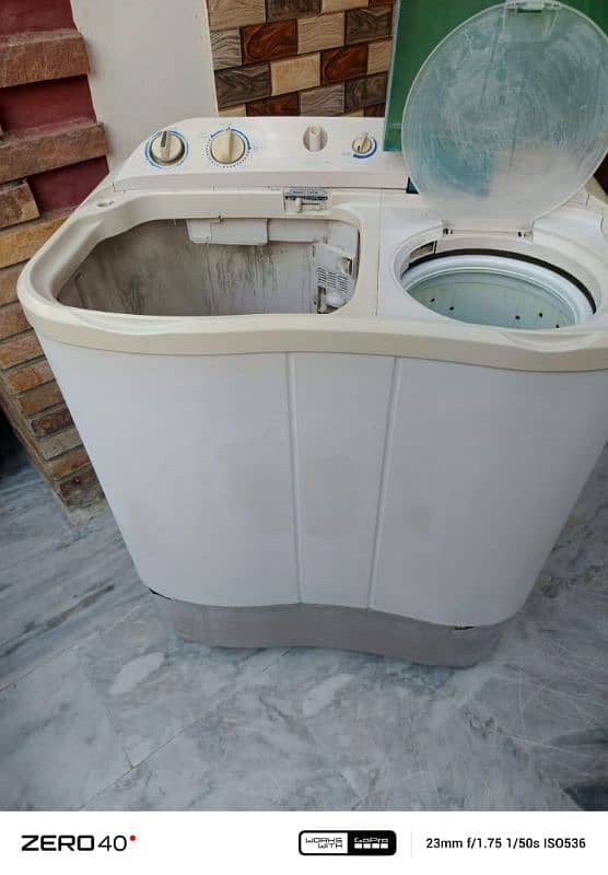 Haier SEMI AUTOMATIC washing machine 14