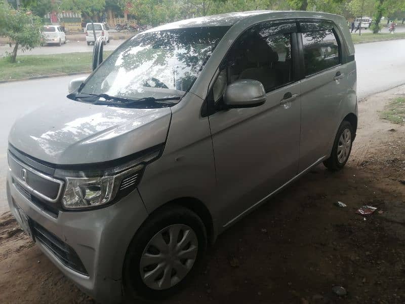 Car with Driver Available 1