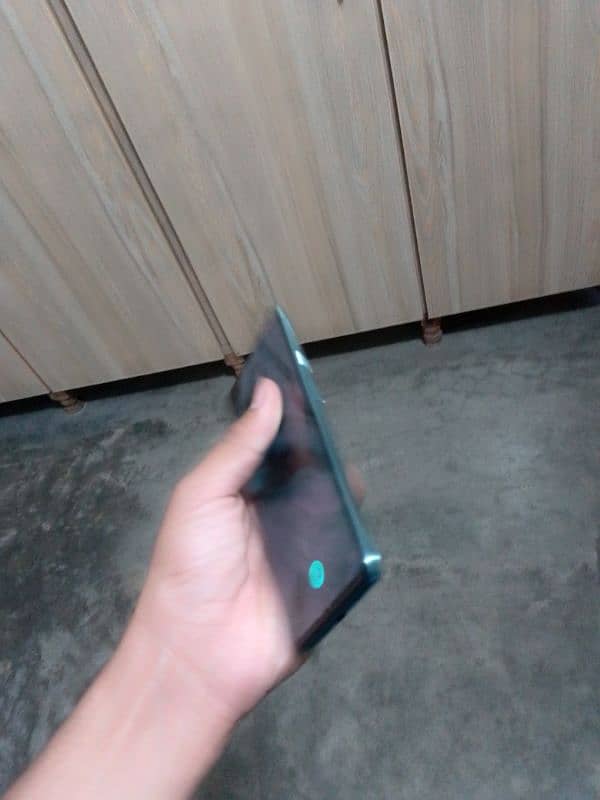 one plus Nord 2003 2