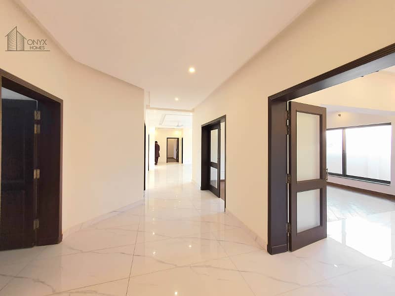 Proper Double Unit 1 Kanal House With Simple Interior 3
