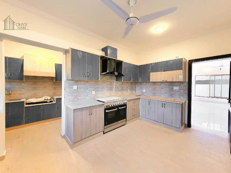 Proper Double Unit 1 Kanal House With Simple Interior 12