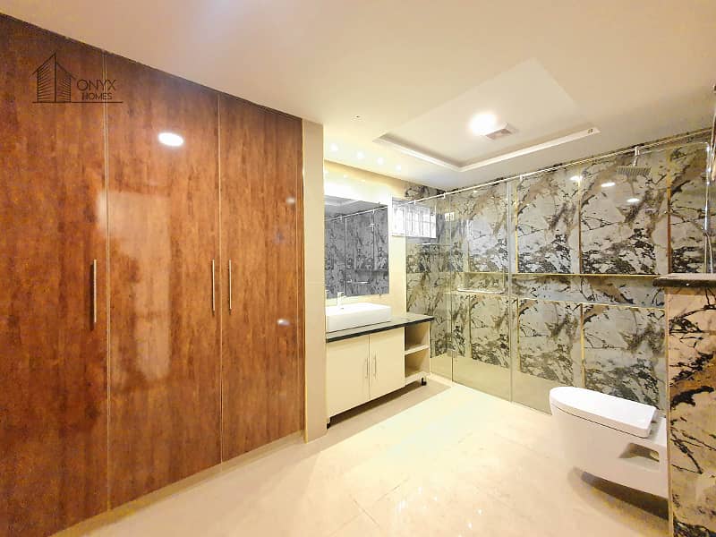 1 Kanal Double Unit 6 Bed House At Very Reasonable Price 18