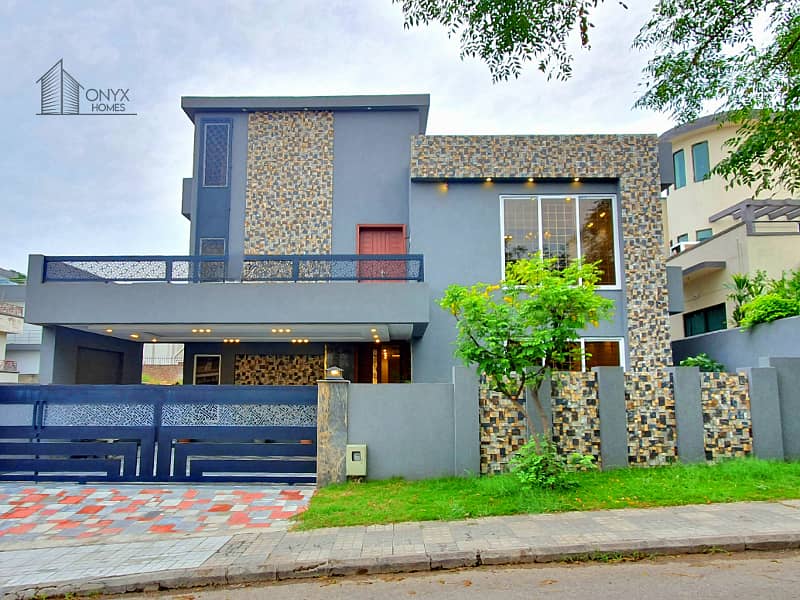 1 Kanal Double Unit 6 Bed House At Very Reasonable Price 21