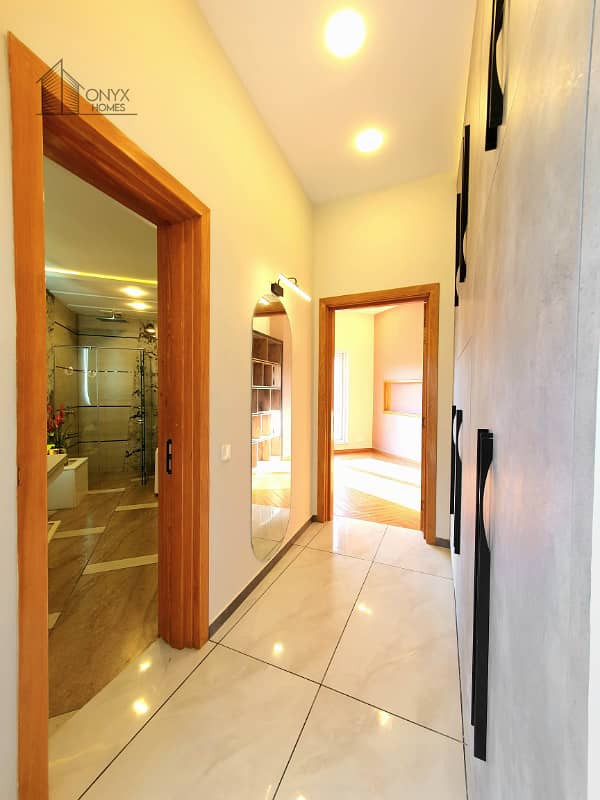 Designer 1 Kanal House With 15 KV Solar 37