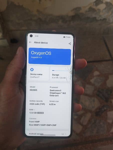 OnePlus 8T. 1