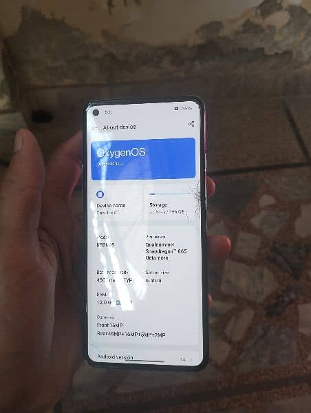 OnePlus 8T. 2