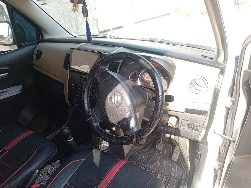 Suzuki Wagon R 2017 1