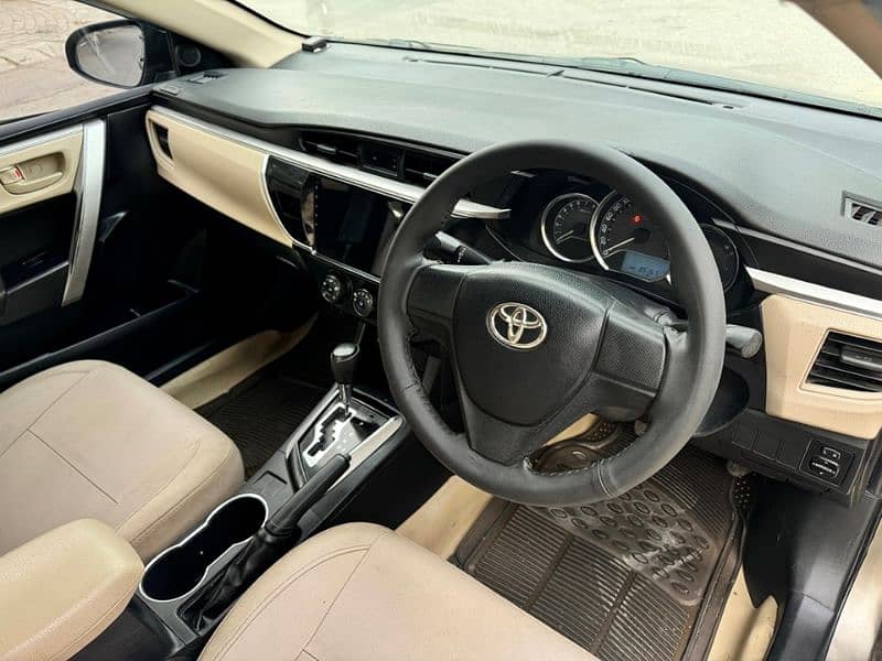 Toyota Corolla Altis 2016 Automatic 1.6 own engine 5