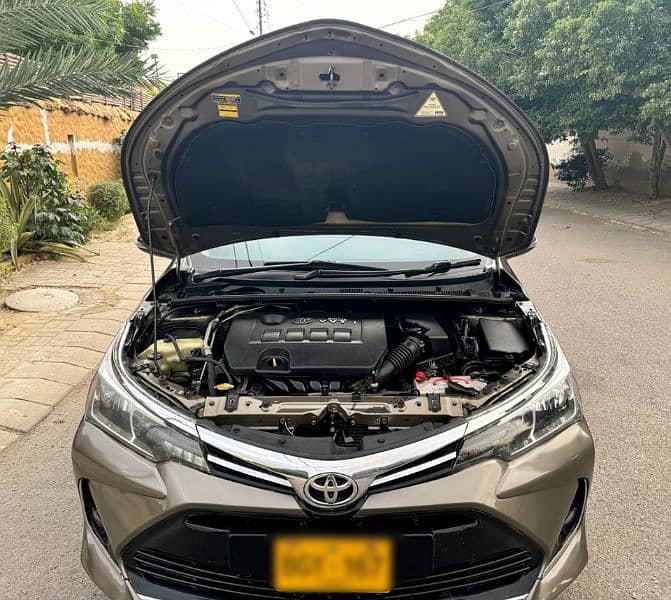 Toyota Corolla Altis 2016 Automatic 1.6 own engine 11