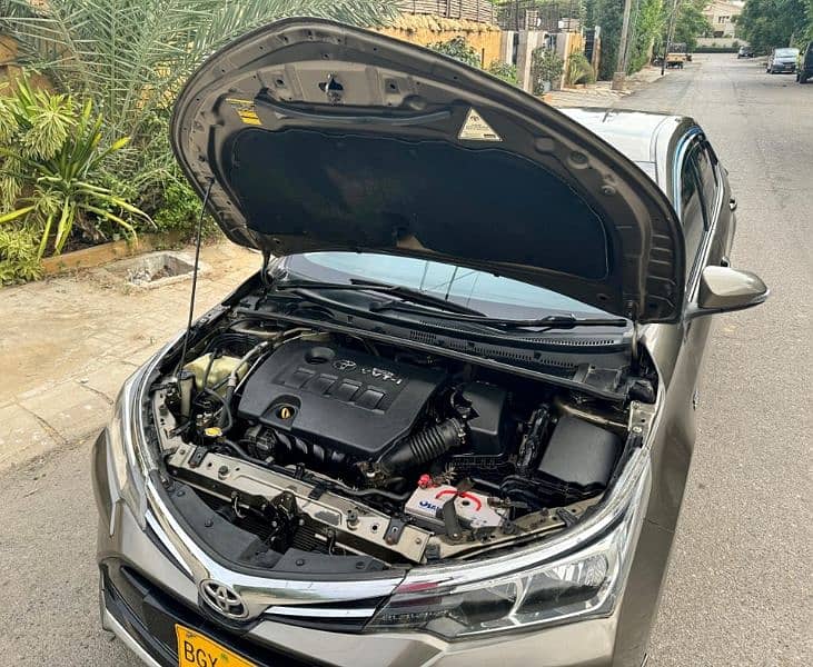 Toyota Corolla Altis 2016 Automatic 1.6 own engine 12