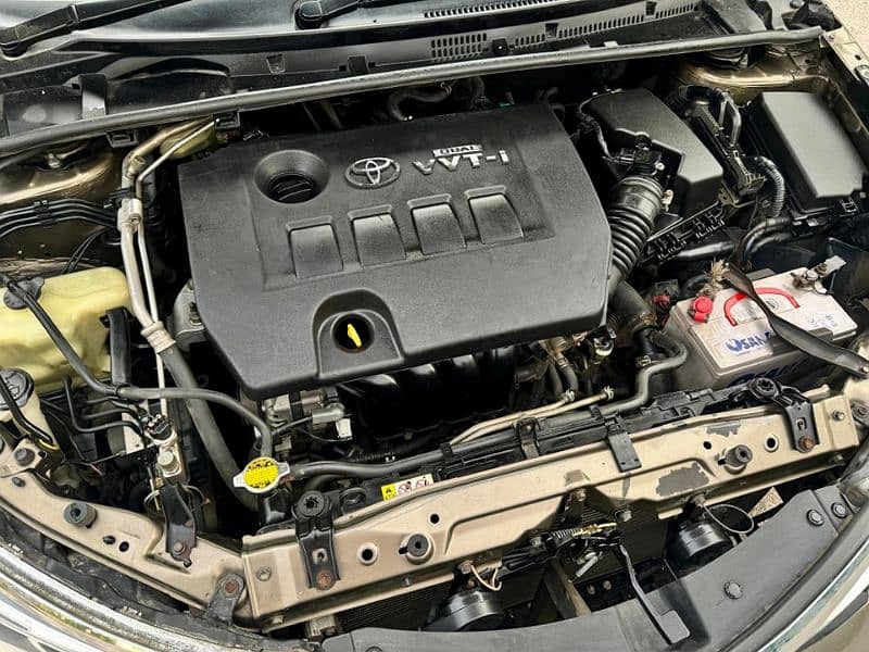 Toyota Corolla Altis 2016 Automatic 1.6 own engine 13