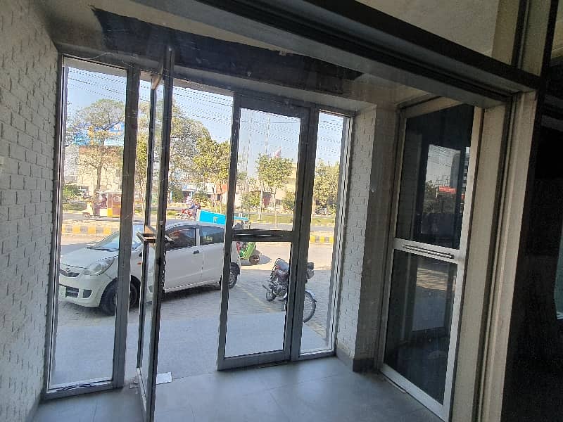 Independent Commercial Building for Rent opposite Yasir Broast Near Shaukat Khanum 1