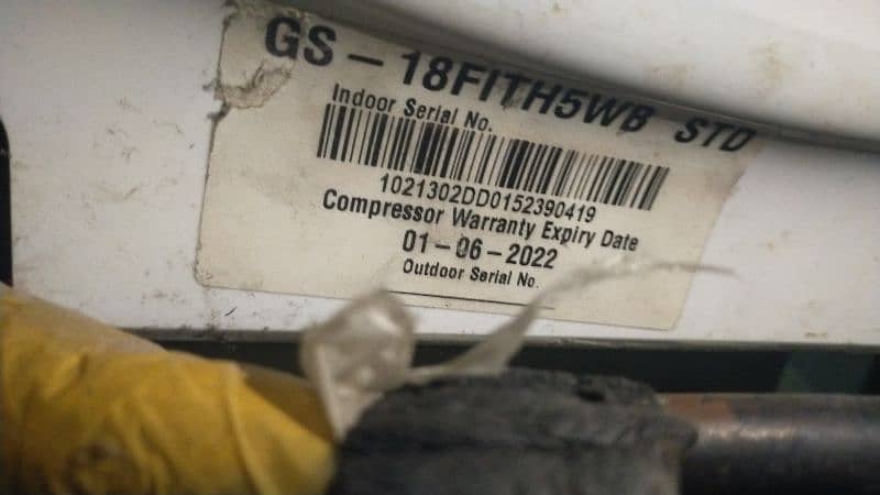 Gree ac DC inverter new model 6 month use original 3
