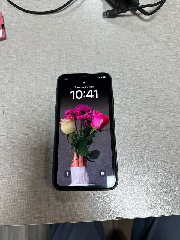 i phone 11 64GB  box pack non PTA just sim time used 4 month 0