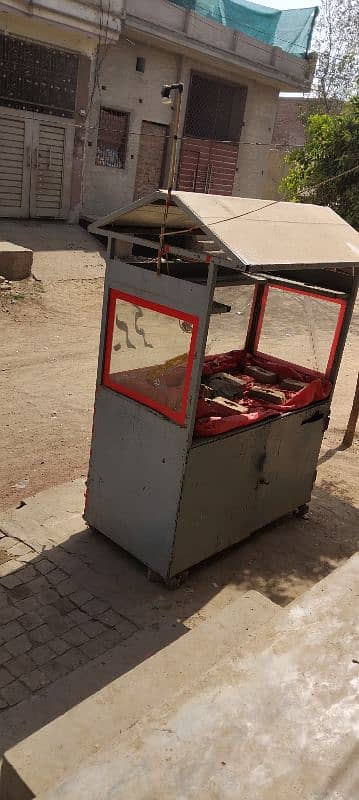 burger shawarma counter 0
