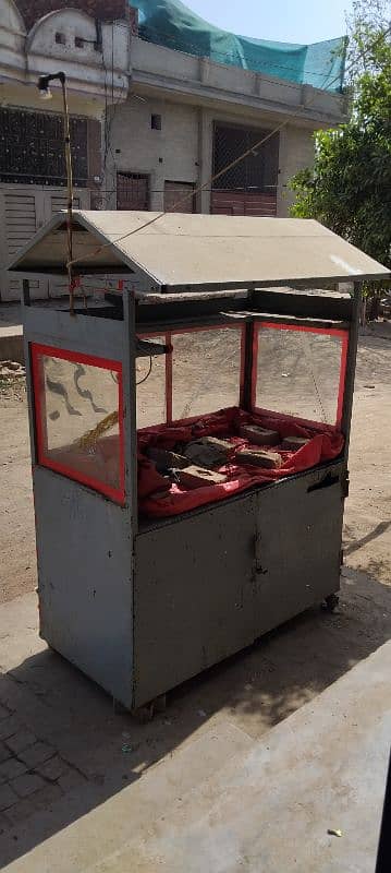 burger shawarma counter 3