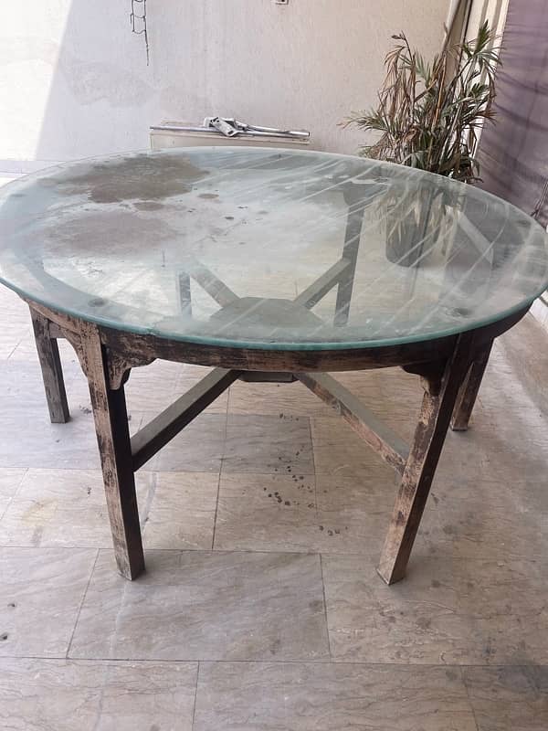 Dining Table with 5 stools 1