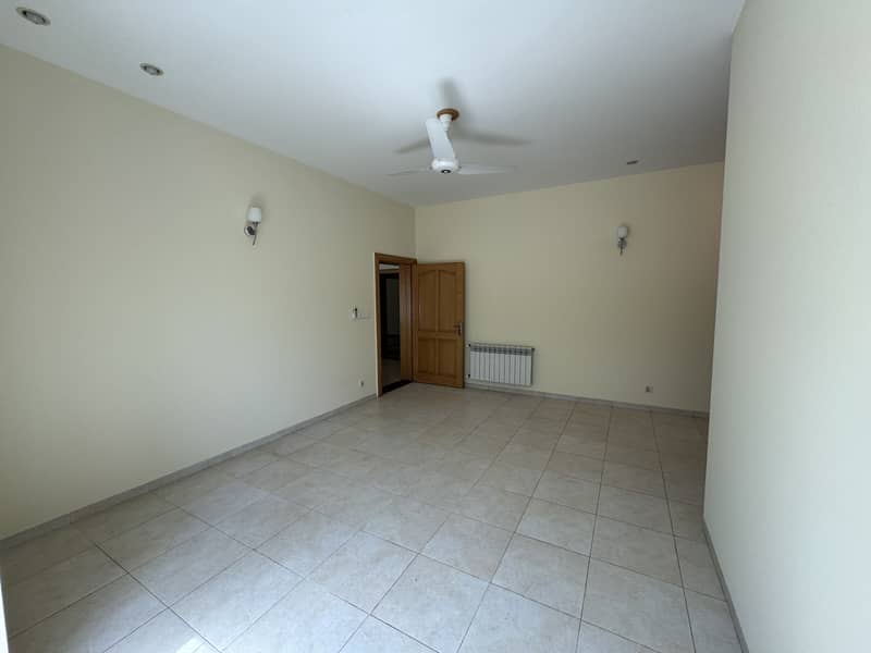 F-7 1kanal beautiful house For Rent 1