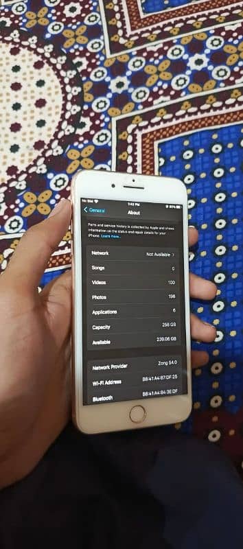 iPhone 8 plus 2