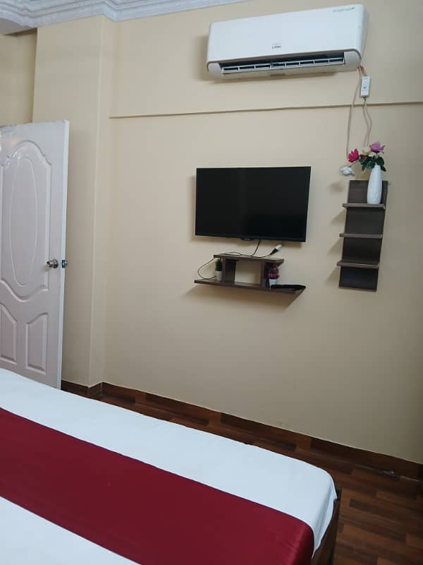 Furnished Flat available. Johar Mor karachi. 1