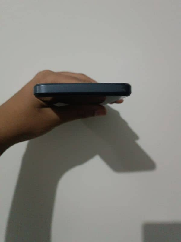 Realme C30 4/64 Only Mobile Phone 3