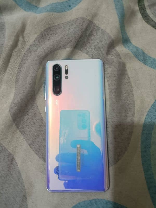 P30 pro 10/10 Non pta with box only(Comple Sim time) 1
