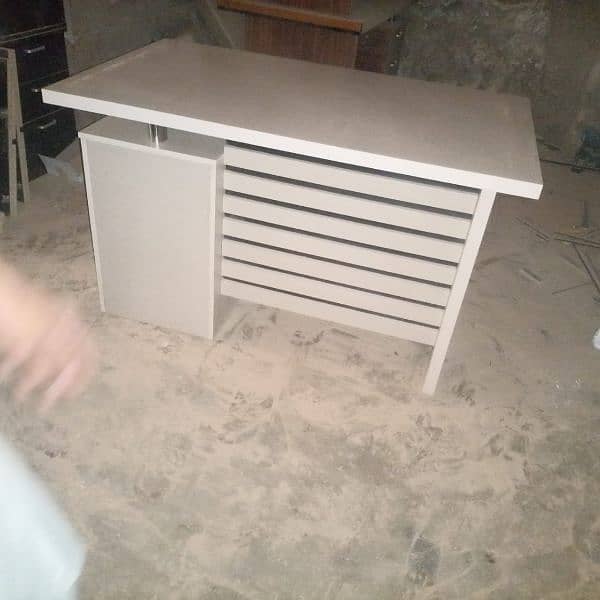 Office Tables/Work Station/Computer Tables/Study Tables/Student Table 4