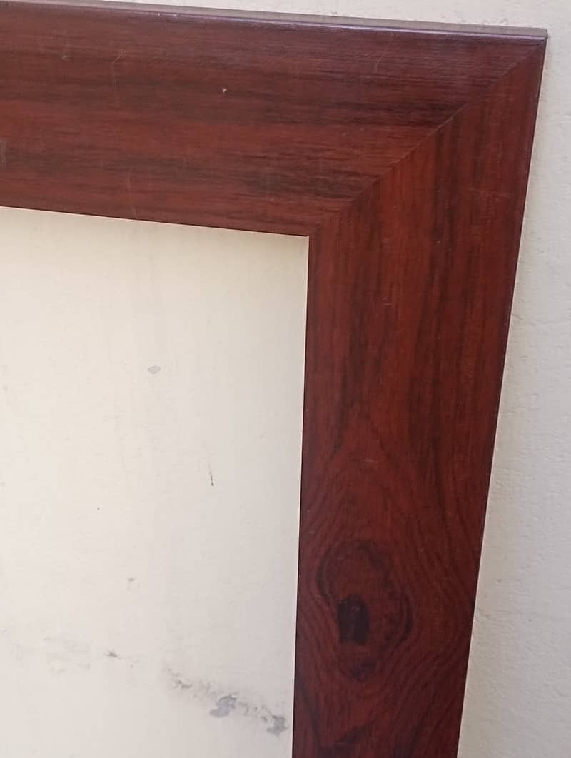 3x2 feet Looking Mirror and Frame 1