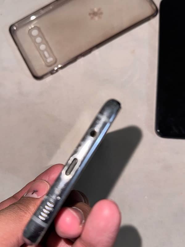 s10 5g pta opproved 8/256 scrash less black 7