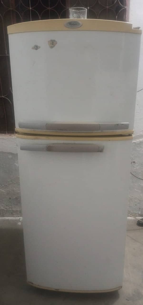Fridge / Refrigerator in excelent condition for sale 2