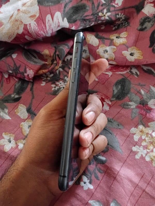 Iphone 11 For Sale 4