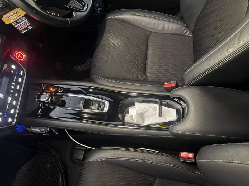 Honda vezel Z sensing 2018 import 2024 4