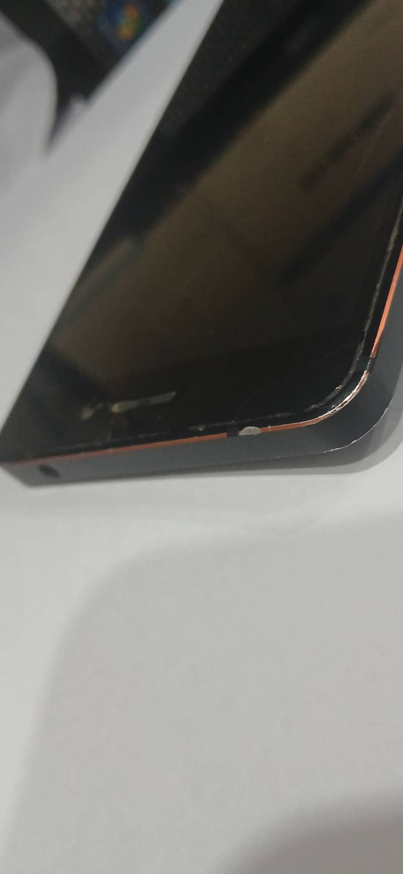 Nokia 6.1, TA-1043 1
