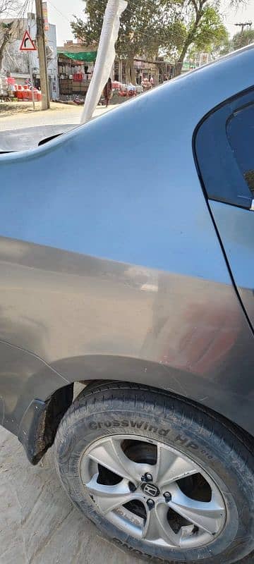 Honda City IVTEC 2012 Totally Original just 1 2 Piece minor touchup 9