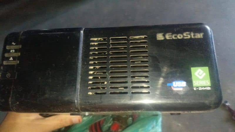 ups 24volt 2000 watts plus 1 battery 0