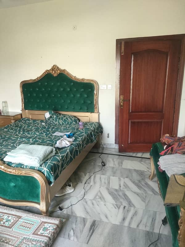 10 Marla Double Unit House Available For Sale in Engineers Co-operative Housing Society ECHS Islamabad. 15