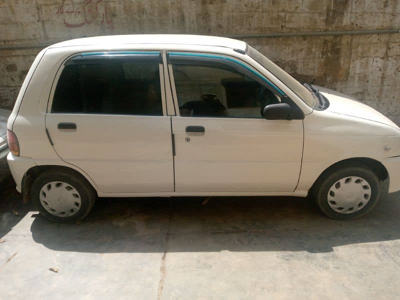 Daihatsu Cuore 2009 3