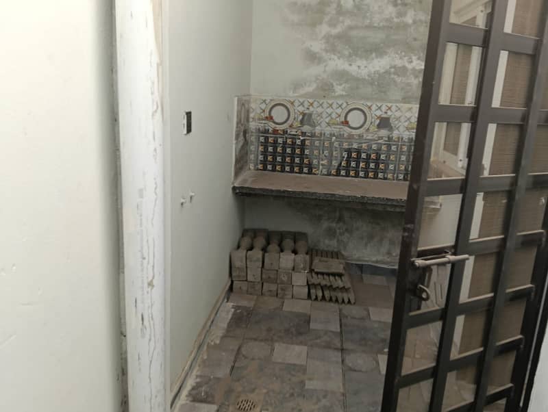 6 Marla Full New House First Shifting Pak Arab Prime Location 23