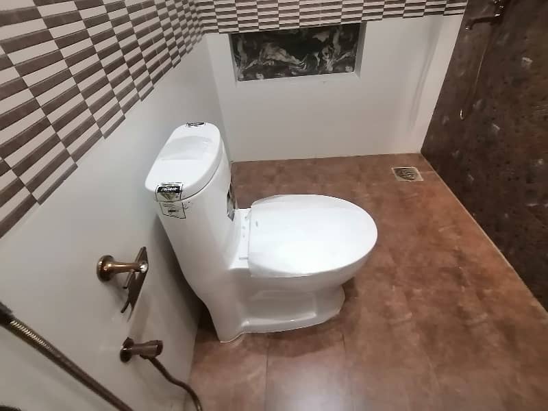 Tripple Storey 3 Marla House Available In Al Rehman Phase 2 - Block D For sale 3