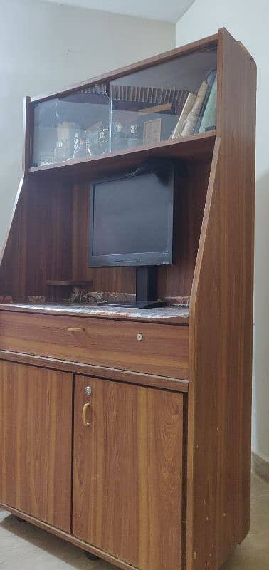 premium Computer trouly with wooden sheet 2