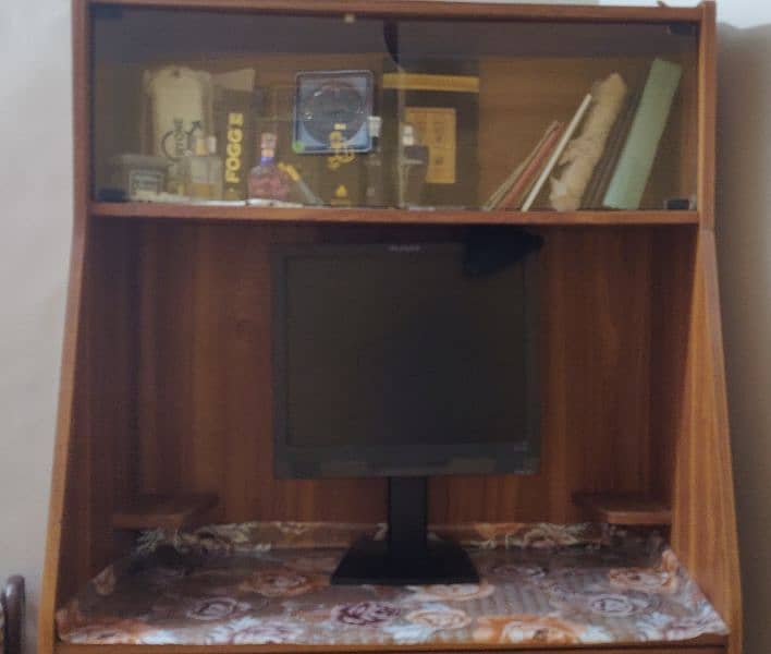 premium Computer trouly with wooden sheet 4