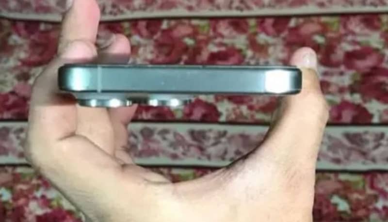 Iphone 15 pro max JV 3