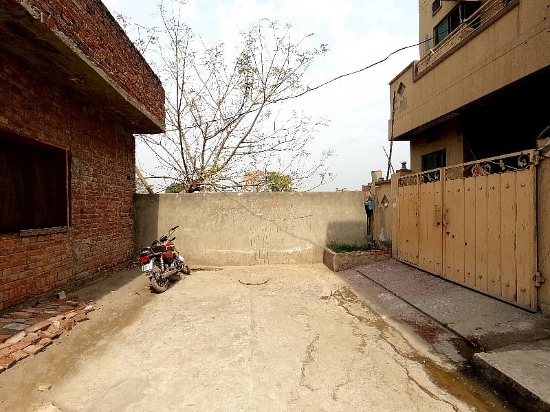 Prime Location 3 Marla House Is Available For Sale 2