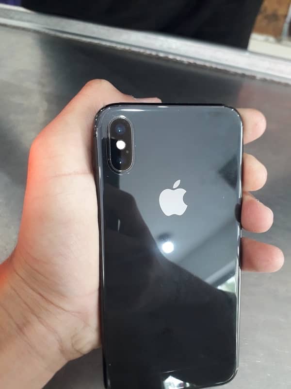 iPhone X 1