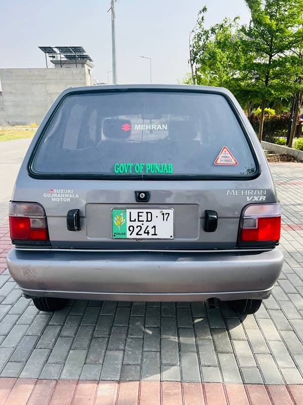 Suzuki Mehran VXR 2017 7